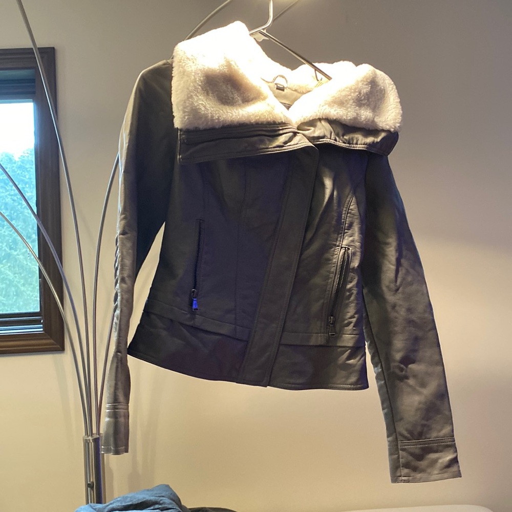 Guess small jacket